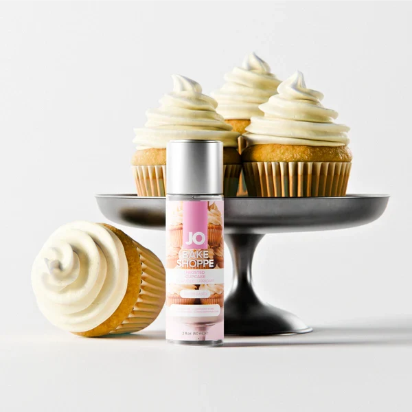 JO Bake Shoppe -  Frosted Cupcake - Lubricant 2 floz / 60 mL