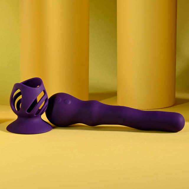 Playboy Wiggle It with suction cup